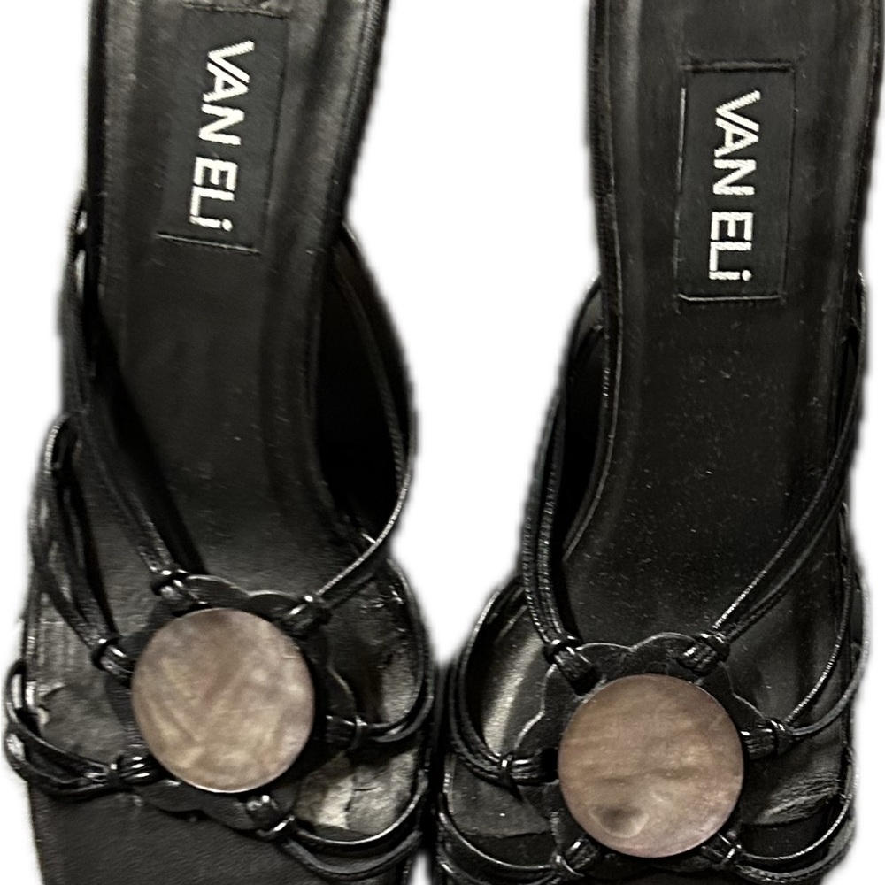 Vero Cuoio Black Sandals Sleek Minimalist Design